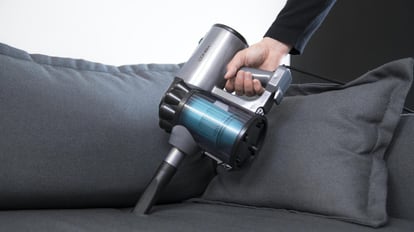 El modelo de aspirador Conga Thunderbrush 560 tiene un bajo consumo.