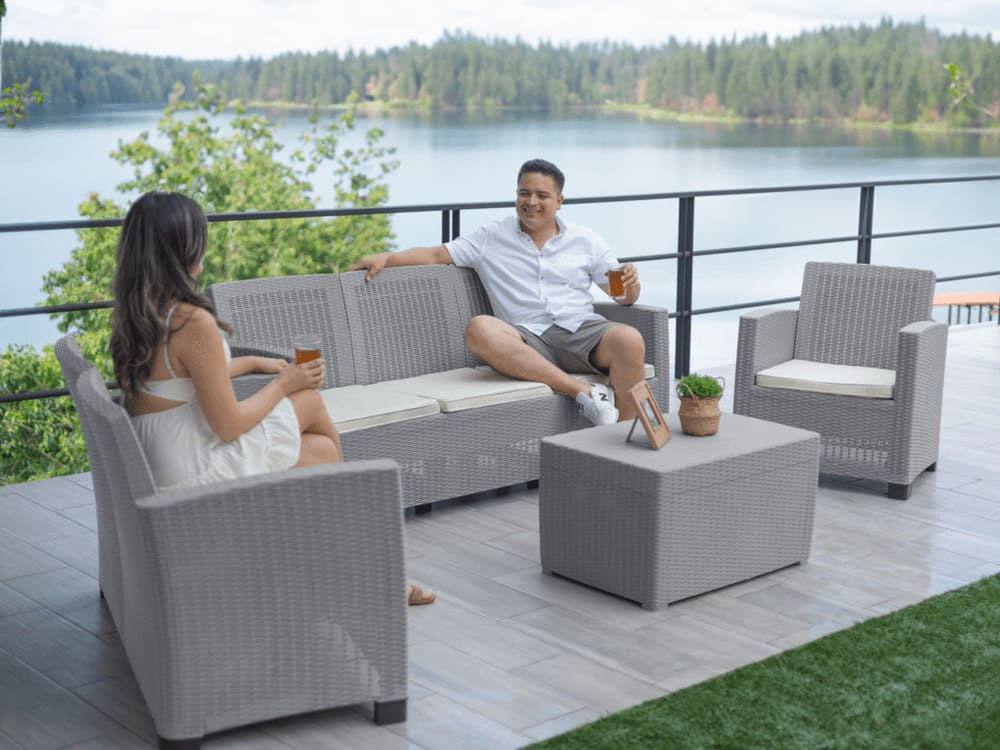 Por qué elegir muebles de plástico para exteriores en Guatemala